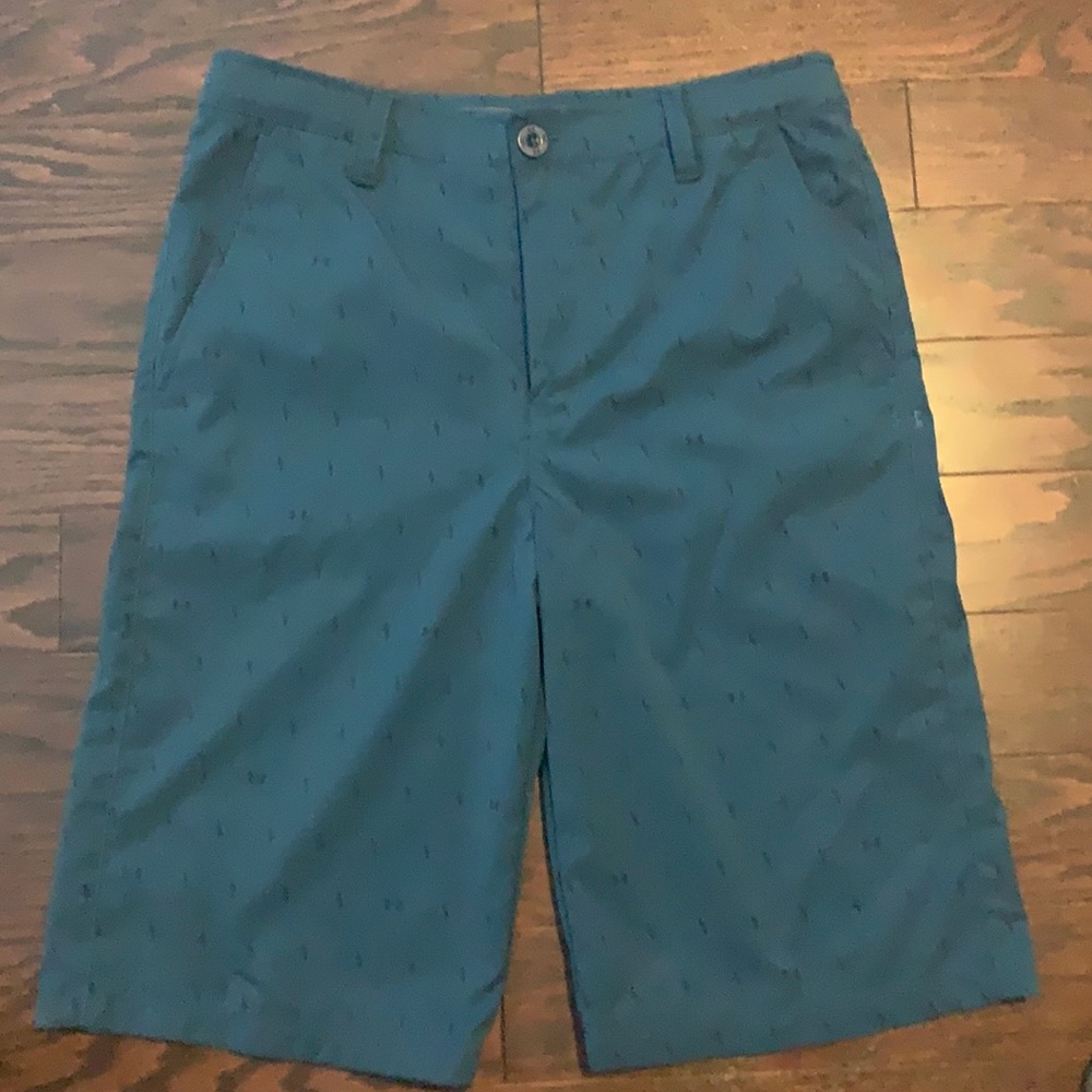 Youth Under Armour golf shorts